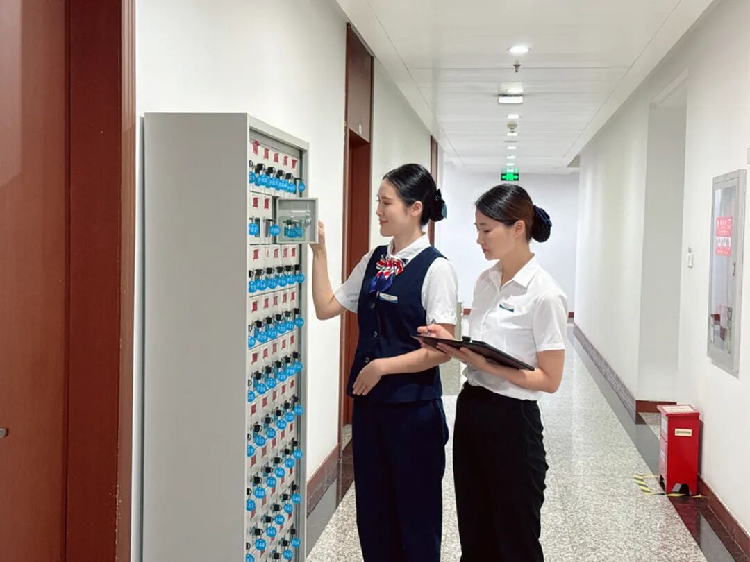 1759222768732685.jpg 17.jpg